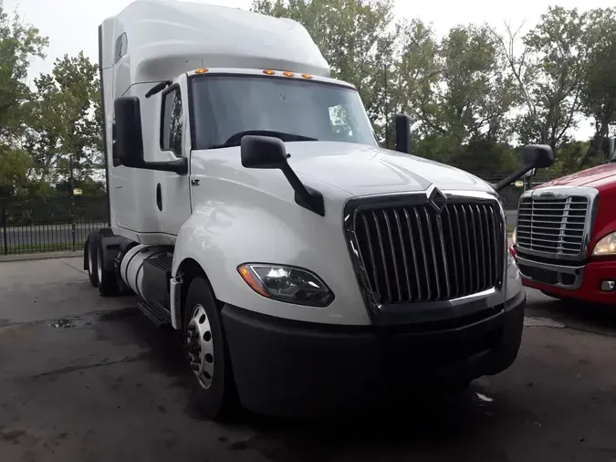 2020 NAVISTAR INTERNATIONAL LT625 SLPR CAB