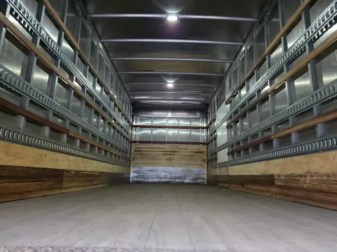 2020 NAVISTAR INTERNATIONAL MV607 (4X2)