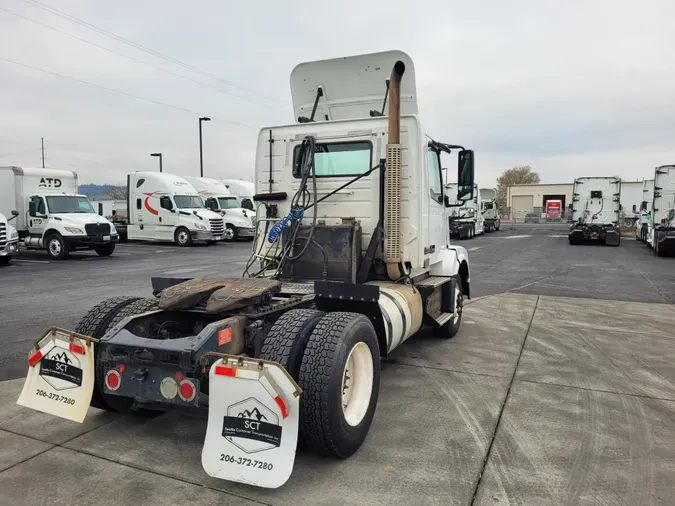 2016 VOLVO VNL42TRACTOR