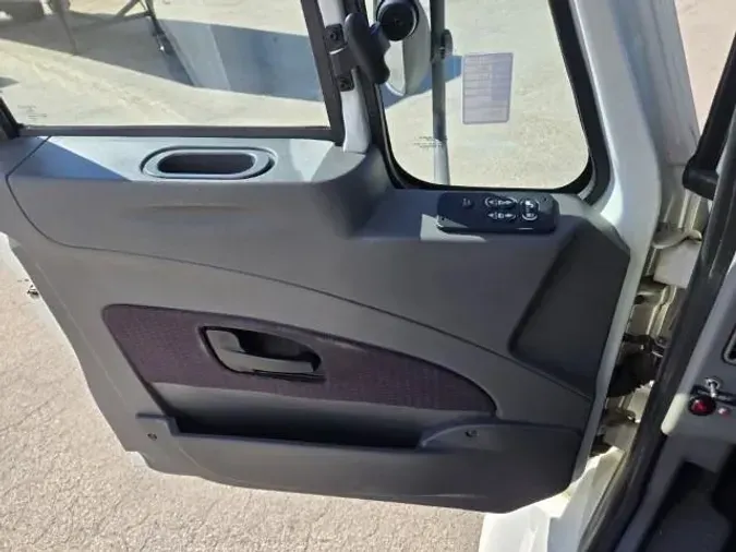 2019 International 4300
