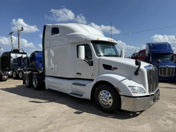 2022 Peterbilt 579
