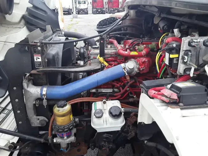 2019 FREIGHTLINER/MERCEDES M2 106
