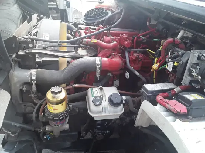 2019 FREIGHTLINER M2 106