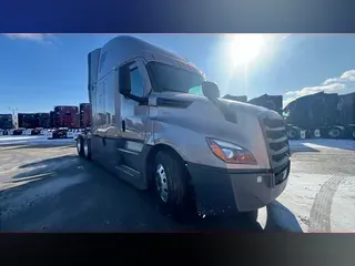 2022 Freightliner Cascadia 126