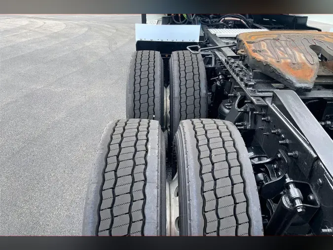 2021 INT LT625 6x4