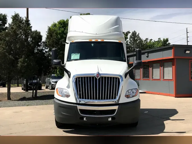 2021 INT LT625 6x4