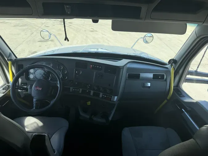 2021 Kenworth T680