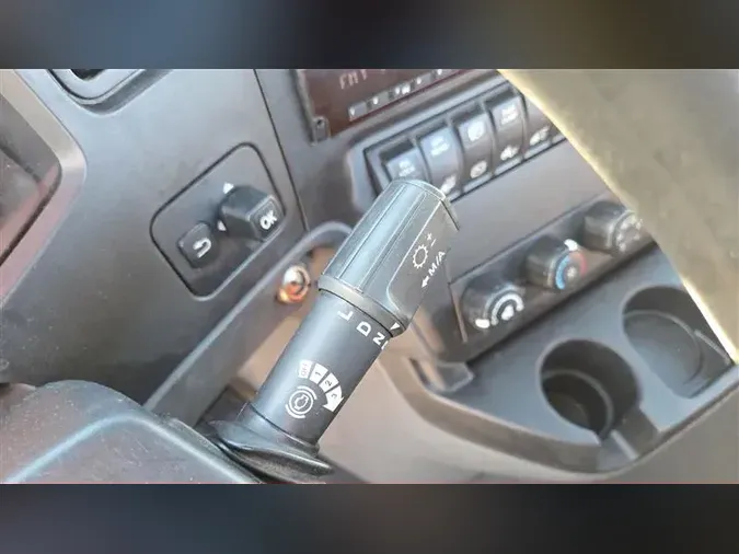 2020 INTERNATIONAL RH613