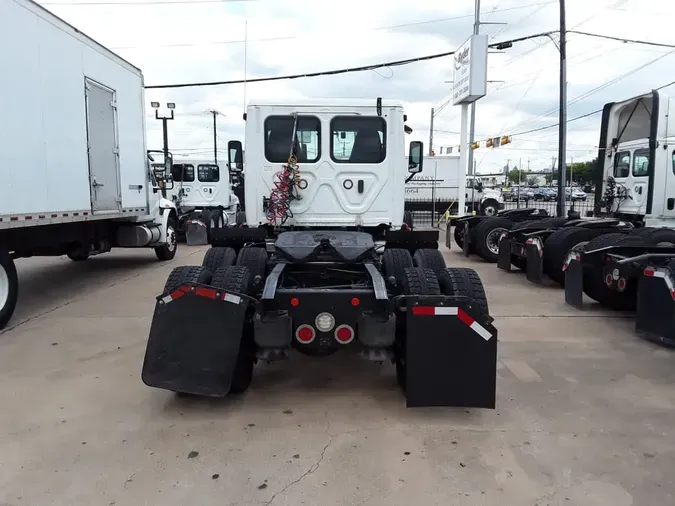 2020 FREIGHTLINER CASCADIA 125