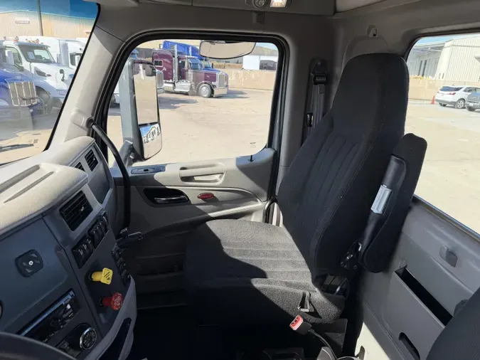 2018 Peterbilt 579809b93b772efdaf0ec5ce06c396e8bf4
