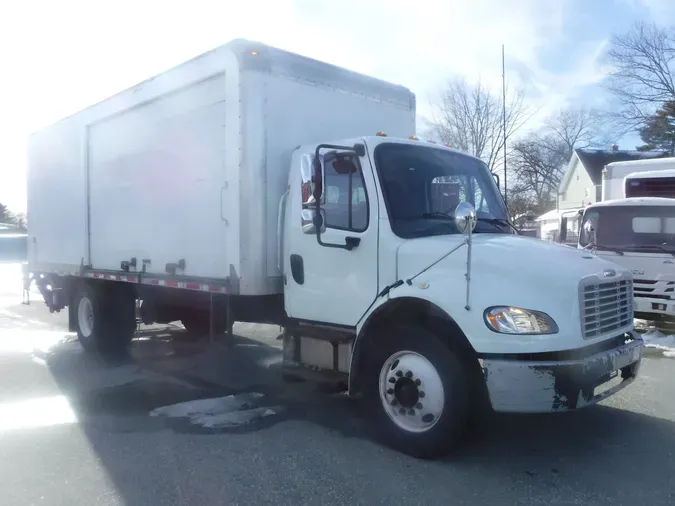 2019 FREIGHTLINER/MERCEDES M2 106