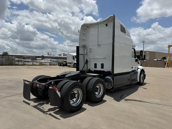 2021 Peterbilt 57980a01d58f5dd16d1b943dc6ef4f8e99d