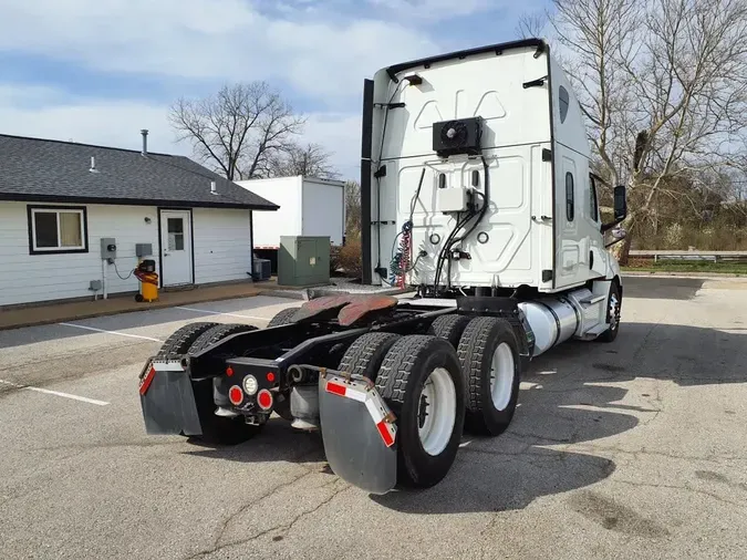 2020 FREIGHTLINER/MERCEDES NEW CASCADIA PX12664