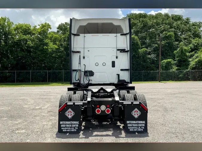 2023 INT LT625 6x4