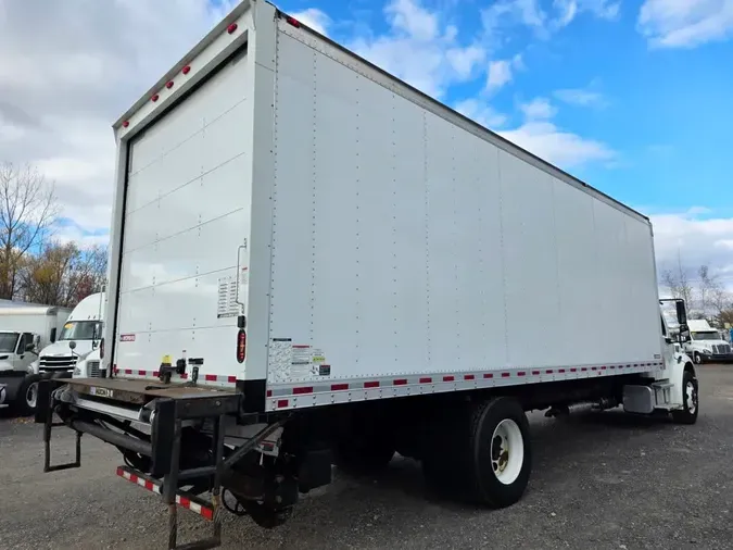 2017 FREIGHTLINER/MERCEDES M2 106