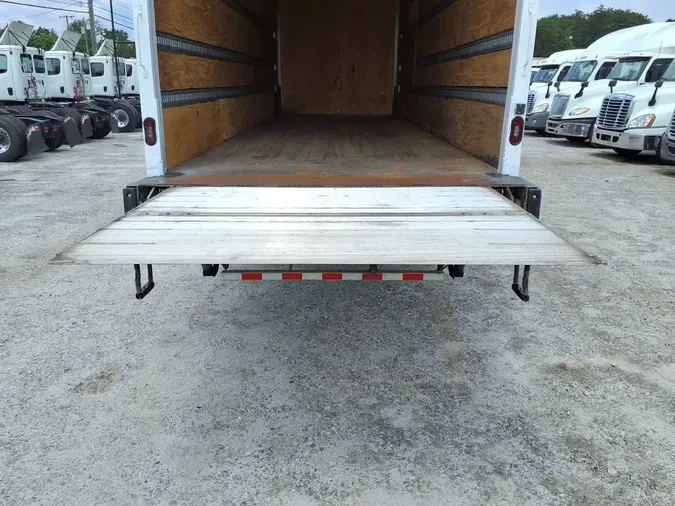 2019 NAVISTAR INTERNATIONAL 4300