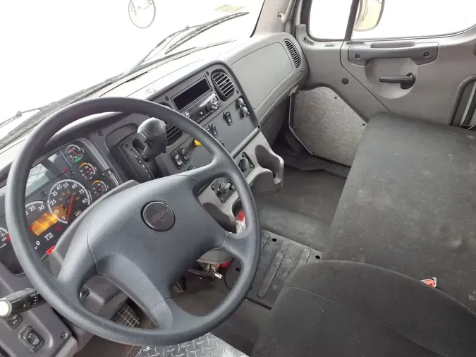 2019 FREIGHTLINER/MERCEDES M2 10680ae6a85f858dfe641c9a41bf93a798f