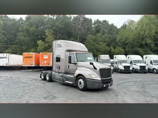 2022 International LT