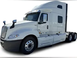 2021 International LT625