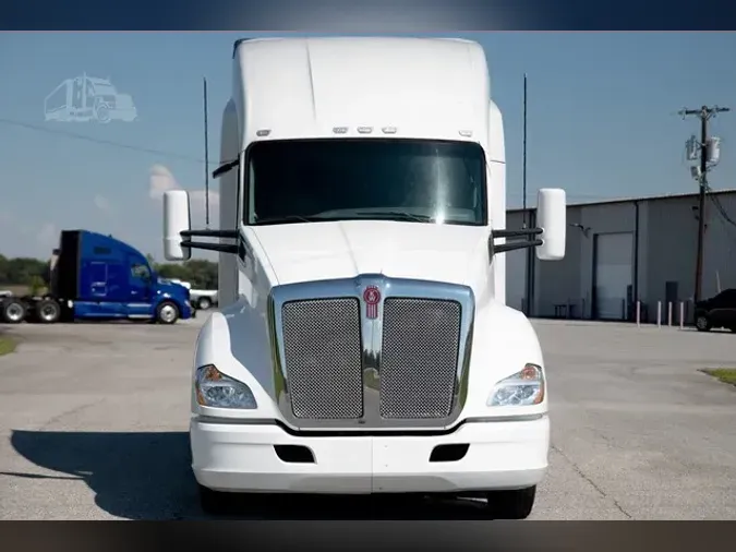 2019 KENWORTH T680