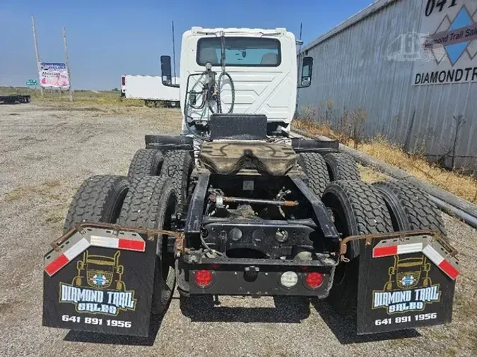 2019 INTERNATIONAL LT