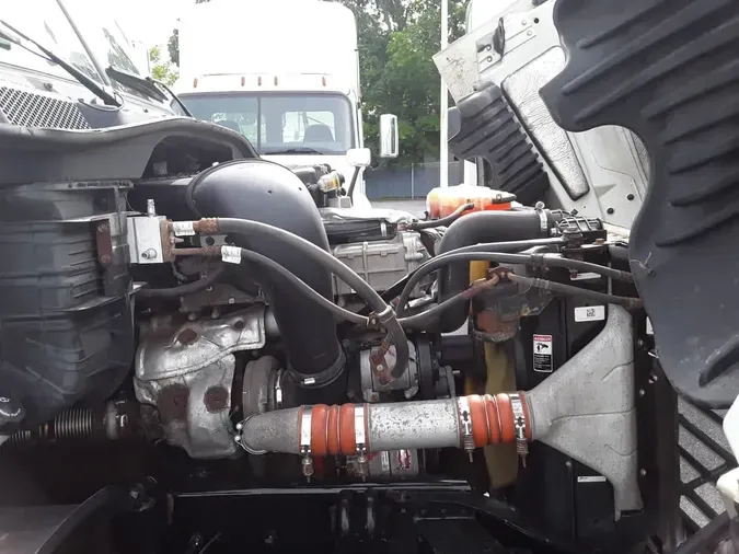 2019 FREIGHTLINER CASCADIA 125