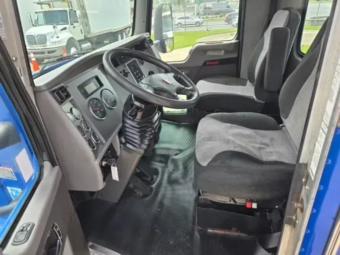 2016 Kenworth T370