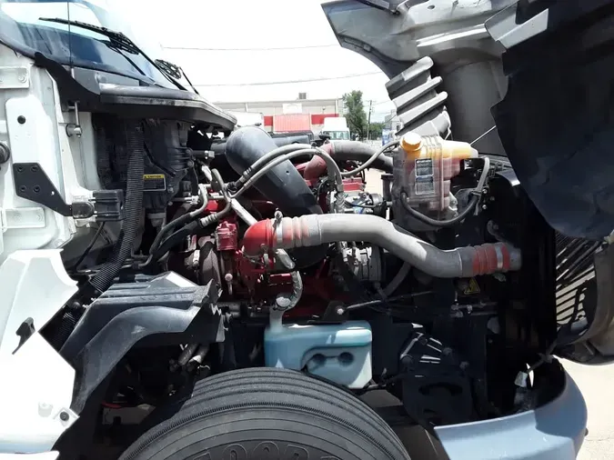2019 NAVISTAR INTERNATIONAL LT625 SLPR CAB