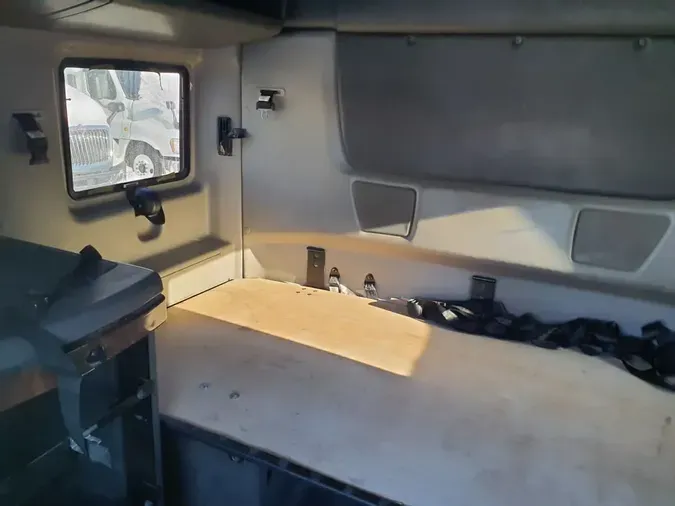 2020 NAVISTAR INTERNATIONAL LT625 SLPR CAB