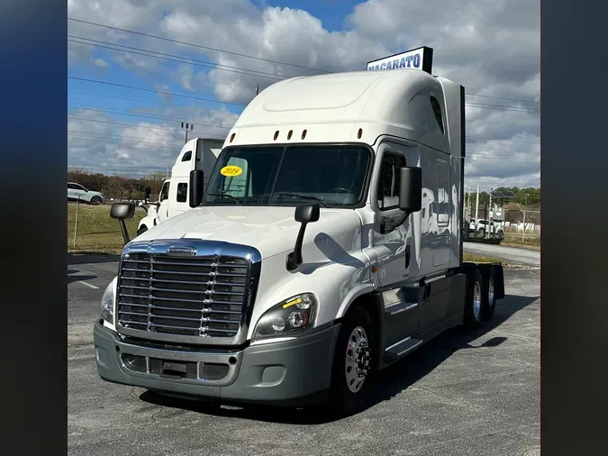 2019 FREIGHTLINER CASCADIA