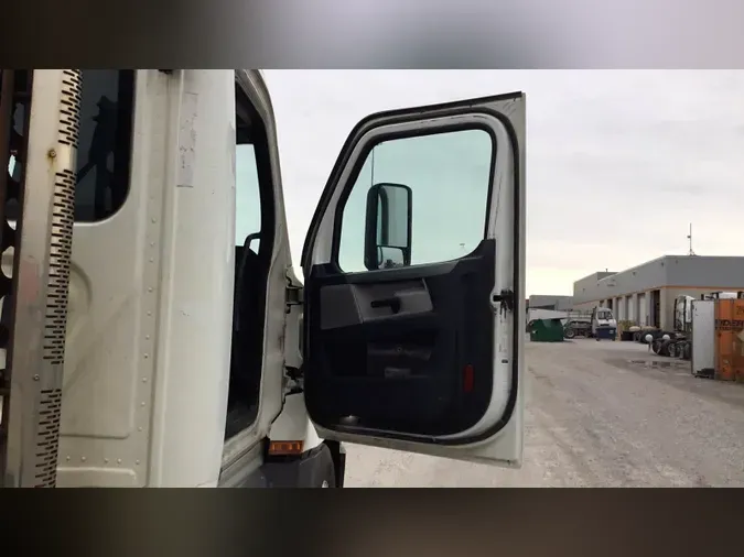 2019 Freightliner Cascadia 12680c44b1905fa3d1ffcfb9a1c06d30e17