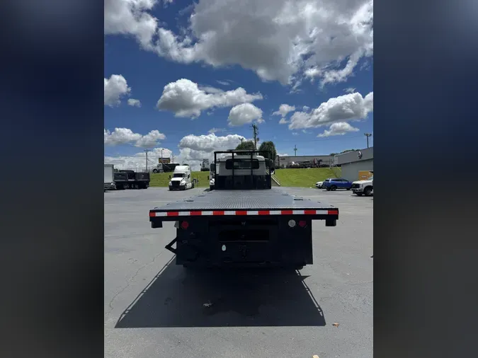 2019 International HV61380c8d6186560ad0de121400a37e2b658