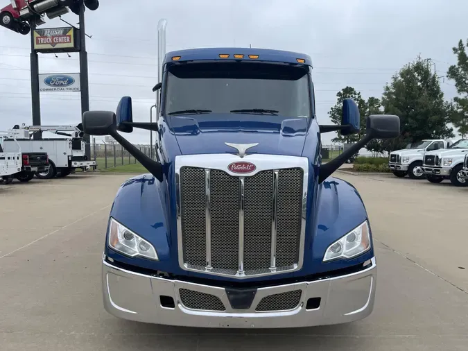 2022 Peterbilt 579