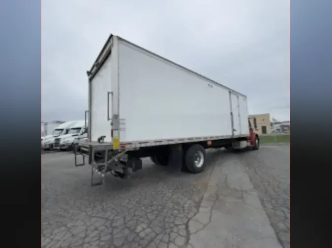 2022 FREIGHTLINER/MERCEDES M2 106