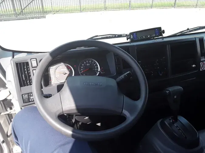 2019 ISUZU NPR