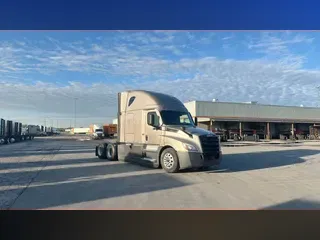 2024 Freightliner Cascadia