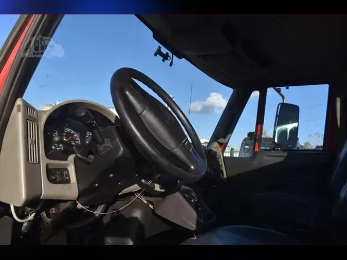 2013 INTERNATIONAL DURASTAR 4400