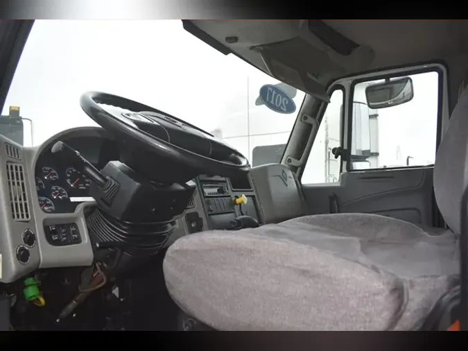 2018 INTERNATIONAL DURASTAR 4300
