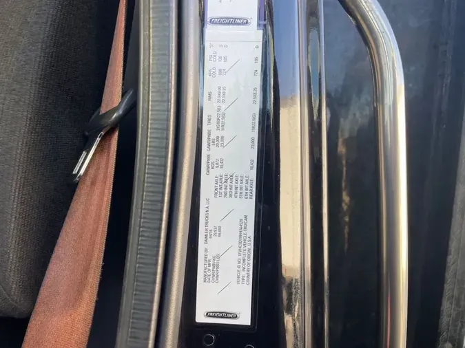 2017 FREIGHTLINER/MERCEDES M2 112
