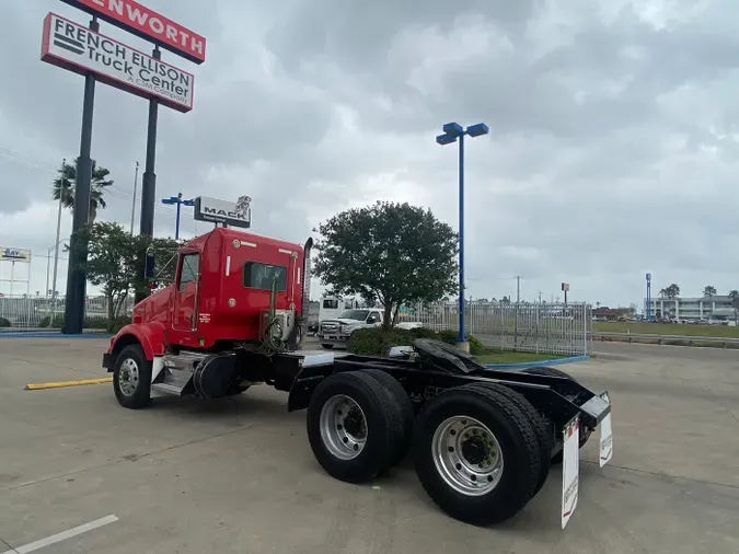 2020 Kenworth T800