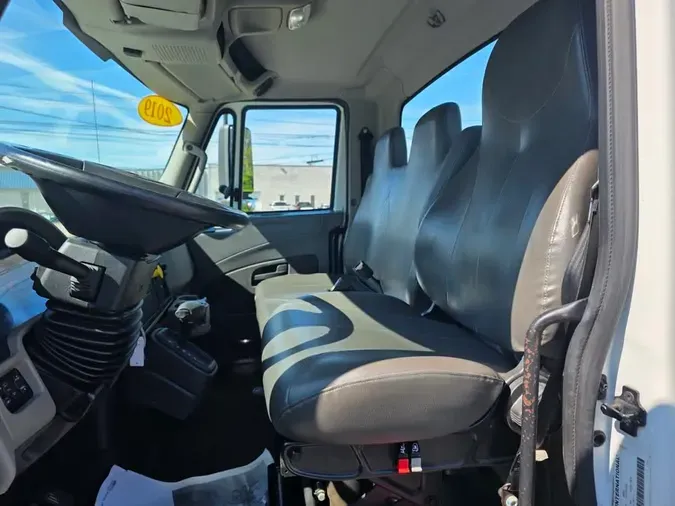 2019 NAVISTAR INTERNATIONAL 4300