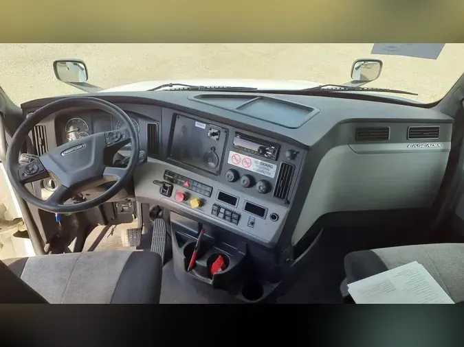 2019 FREIGHTLINER/MERCEDES PT126064ST