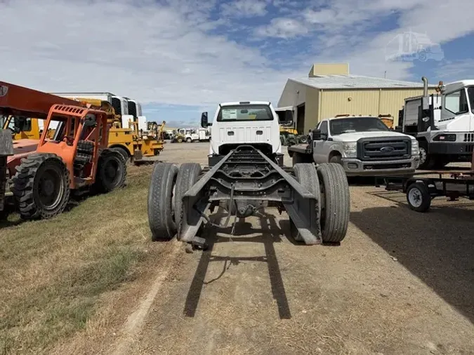 2022 FORD F750 SD