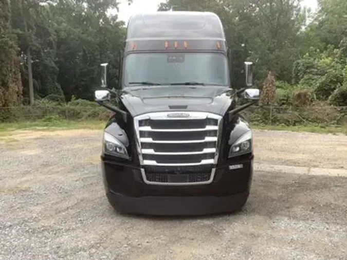 2022 Freightliner Cascadia