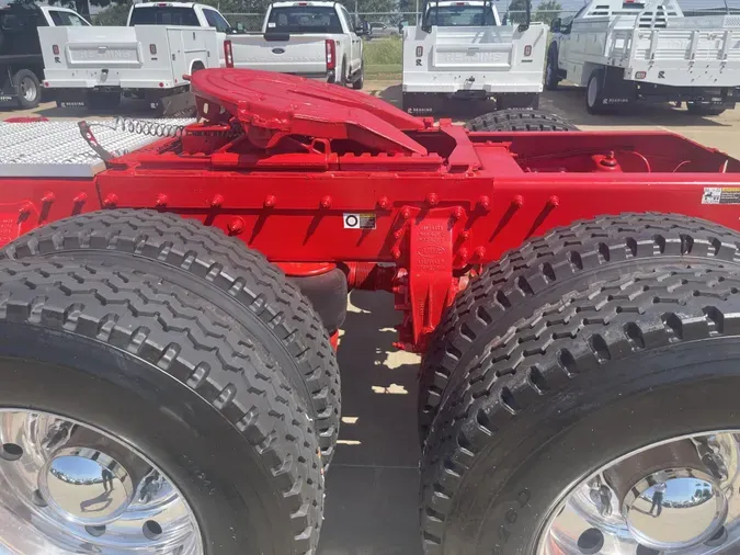 2022 Peterbilt 567