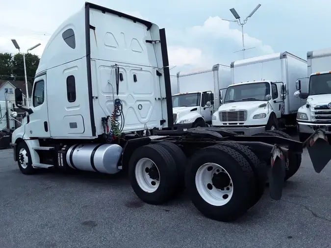 2020 FREIGHTLINER NEW CASCADIA PX12664