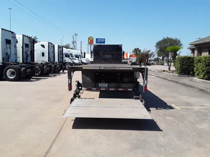 2018 FREIGHTLINER/MERCEDES M2 106