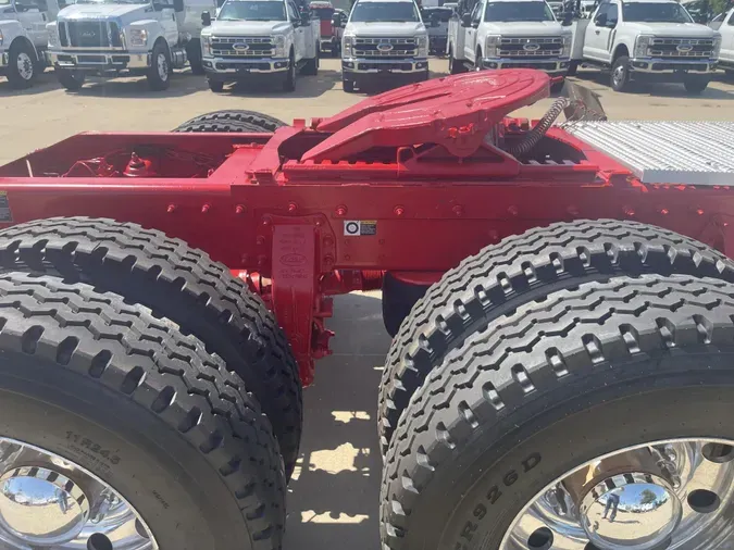 2022 Peterbilt 567