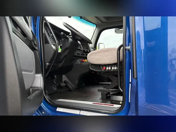 2022 KENWORTH T68080f739d2052eb261afecd40beafe1fb9