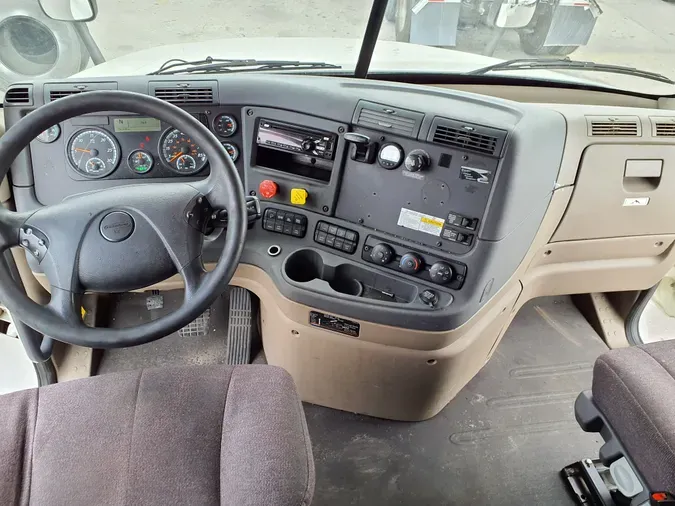 2018 FREIGHTLINER/MERCEDES CASCADIA